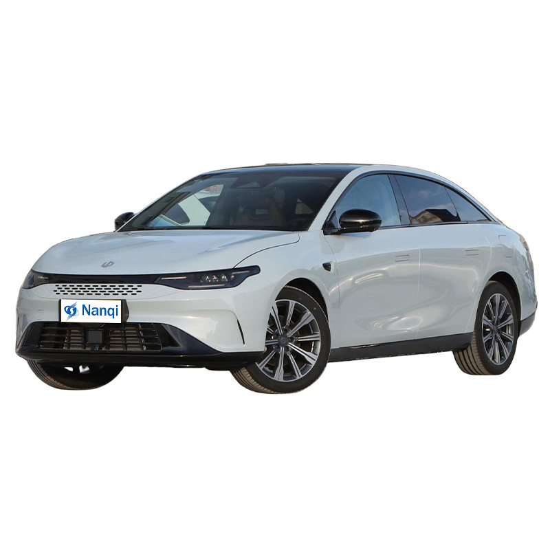 Diseño de moda LEAPMOTOR C01 Auto eléctrico puro Mediano y grande