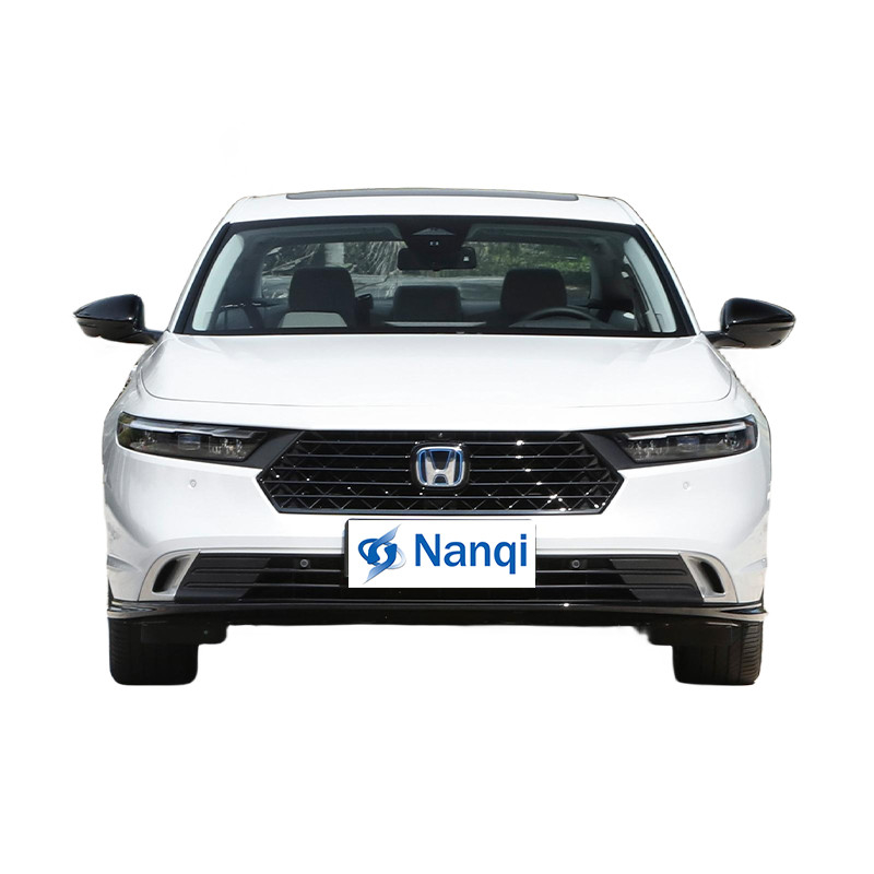 Honda Accord PHEV Vehículo eléctrico híbrido de tamaño medio 4 puertas 5 asientos sedán