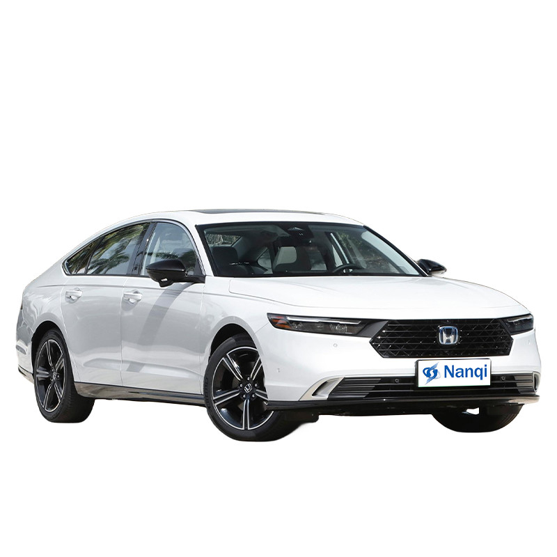 Honda Accord PHEV Vehículo eléctrico híbrido de tamaño medio 4 puertas 5 asientos sedán