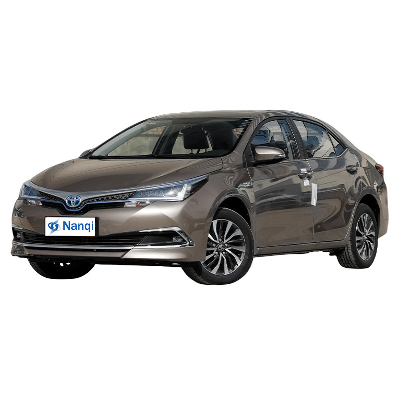Plug In SUV eléctrico híbrido Toyota Corolla con dos motores E+ 1.8L